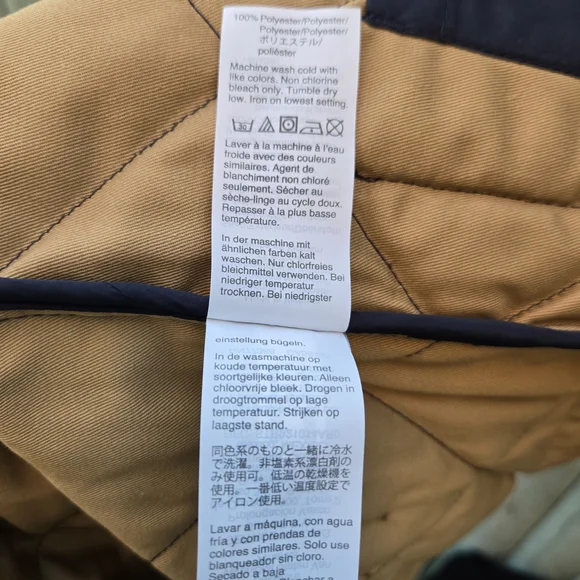 J.Crew Authentic Outerwear Quilted Vest – Men’s Small, Navy, - Picture 10 of 12